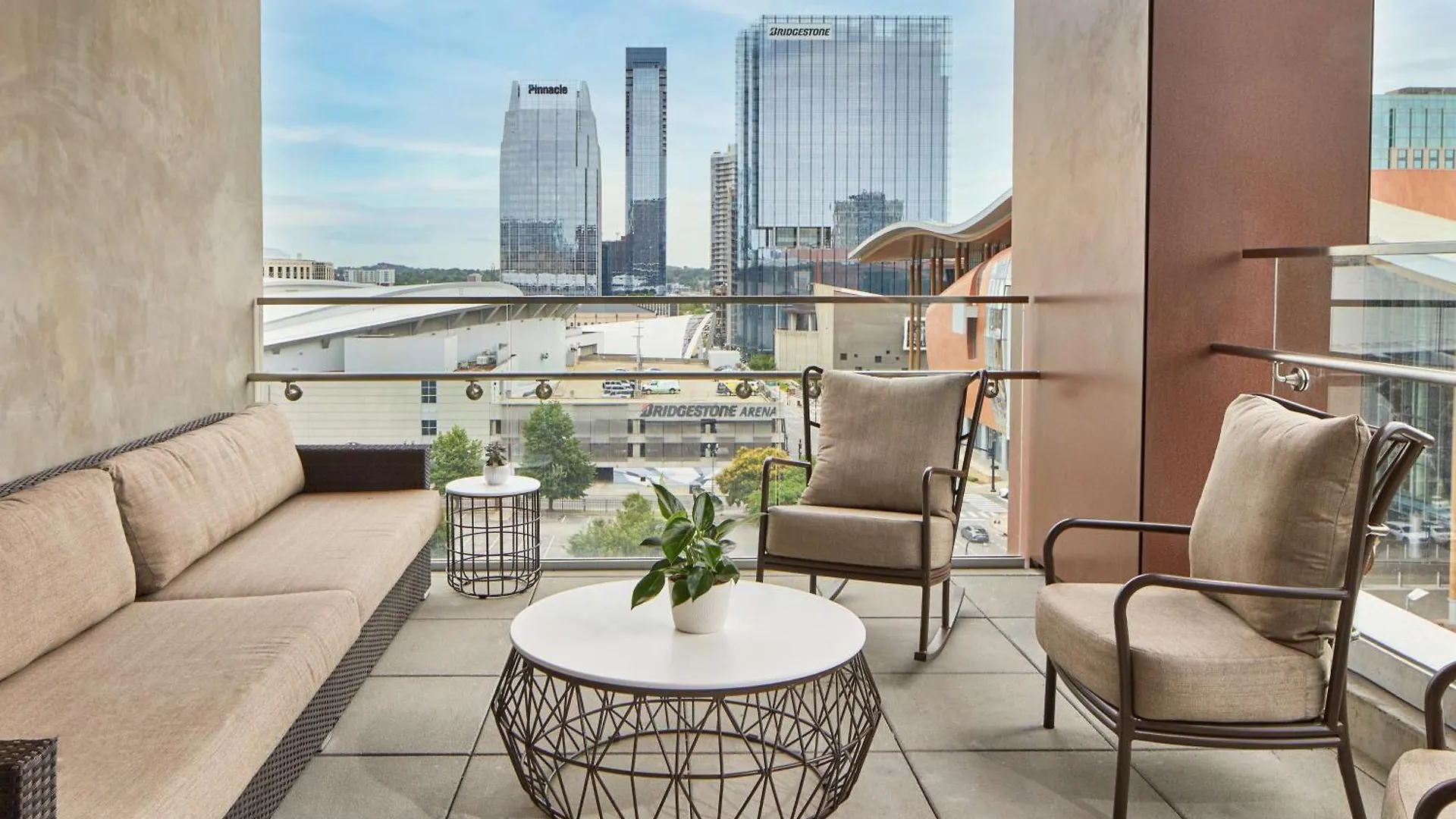 Hotel Embassy Suites By Hilton Nashville Downtown